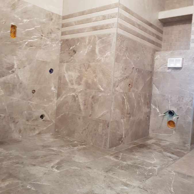 Salle de bain / Sanitaires Saint-Di&eacute;-des-Vosges 5
